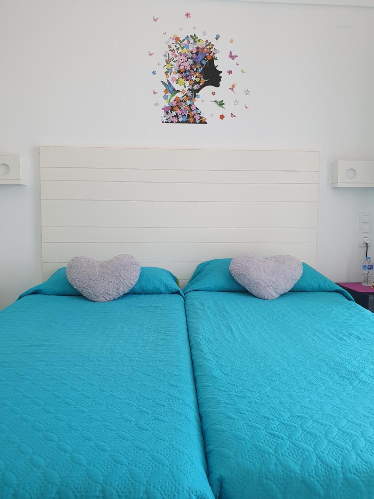 Hostal Mi Campana Denia Exterior foto