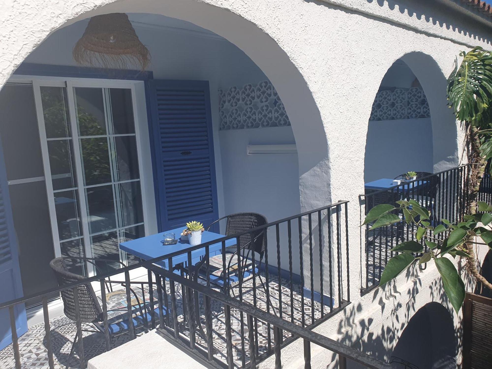 Hostal Mi Campana Denia Exterior foto